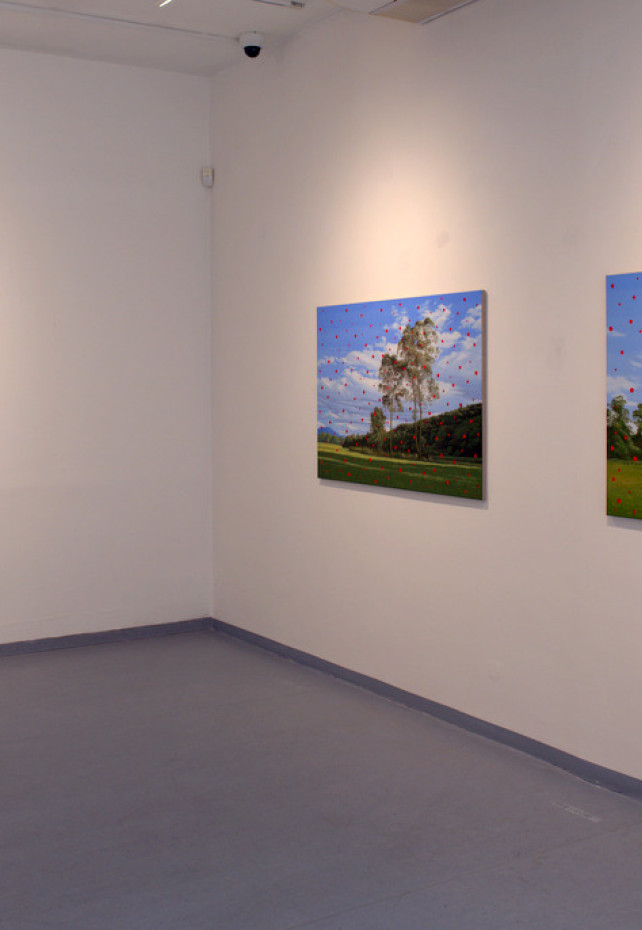 BOHDAN HOSTIŇÁK: Nadvihnutý dom