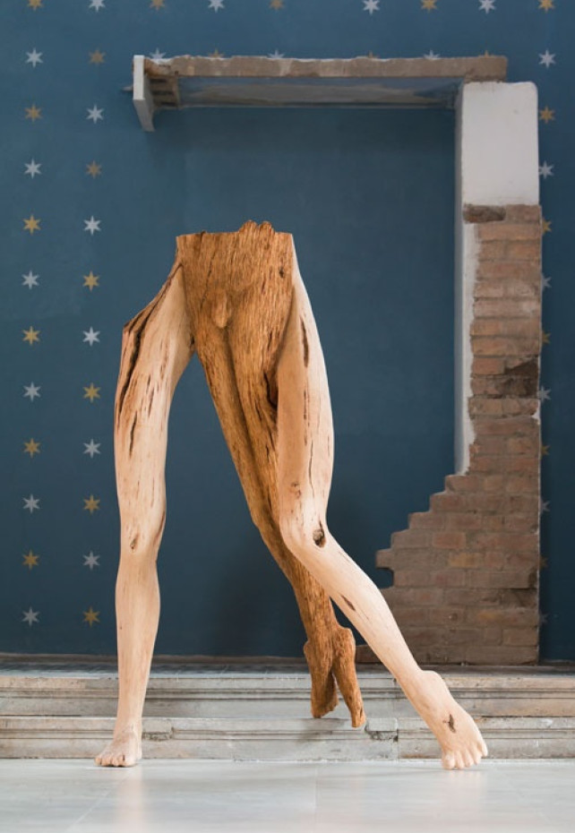 Andrej Haršány: Walking