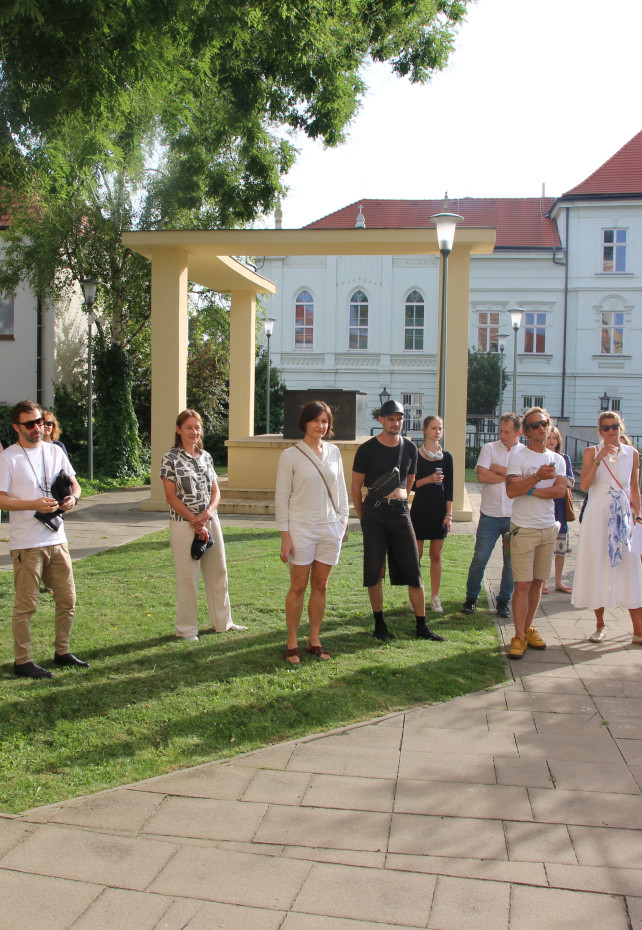 Patrícia Koyšová a Marián Straka - BEZ KONCA / NO END