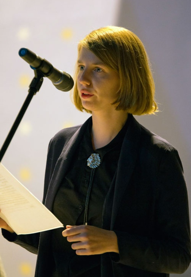 Lenka L. Lukačovičová: Šedá kniha