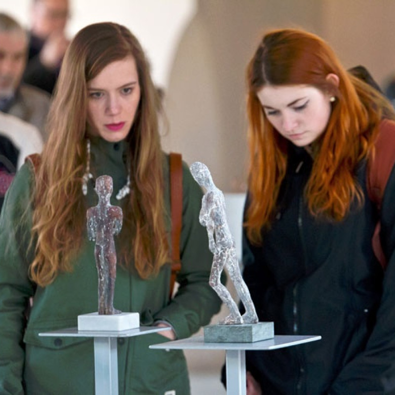 na vernisáži v Synagóge