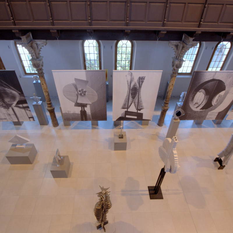 Štefan Belohradský: Sochár – konštruktér