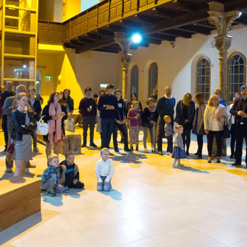 na vernisáži v Synagóge