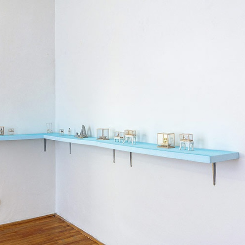 Kata TRANKER, Antropologická zbierka, 2016 –19, drevo, fotografia, papier, cesto, plast, polyester