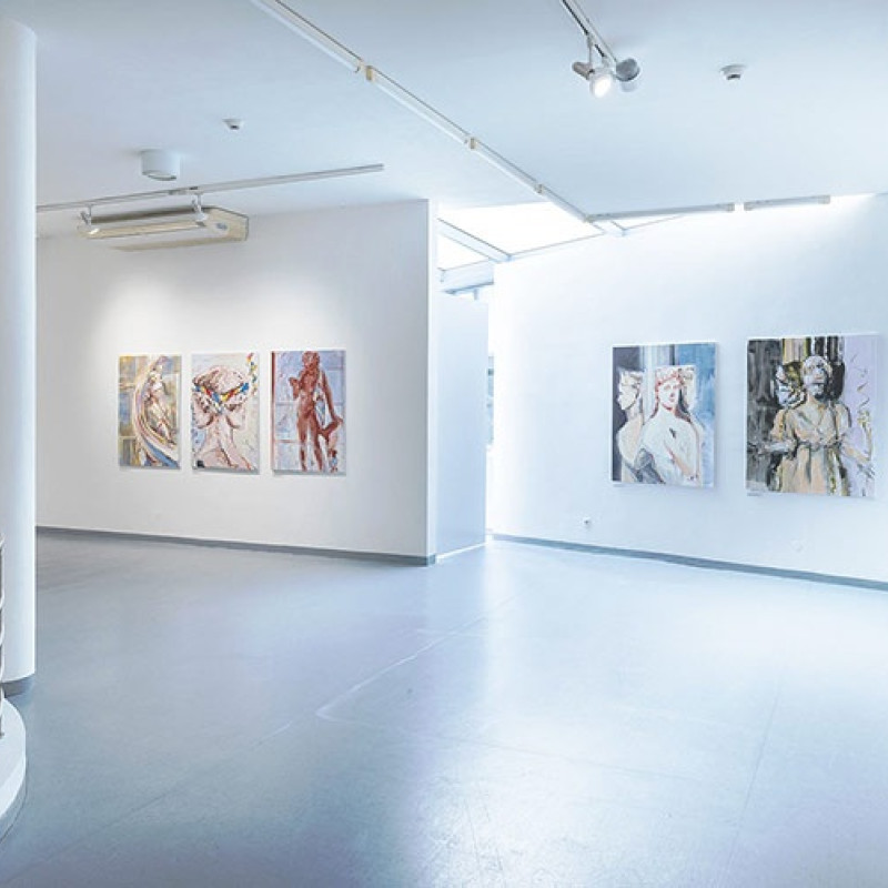 Andrea Bartošová: Za oknom