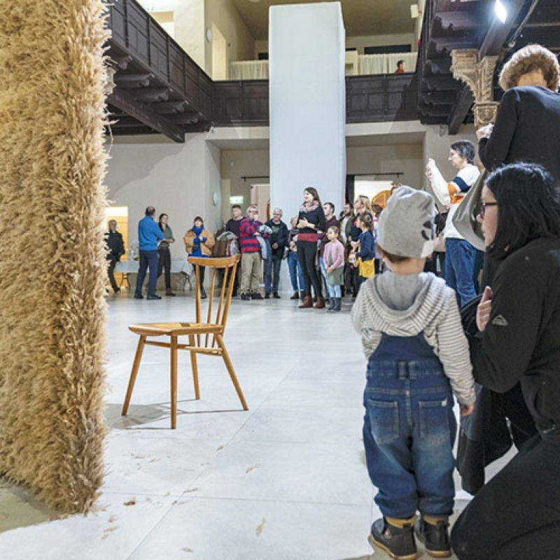 Lucia Veselá: Dobrodružná situácia