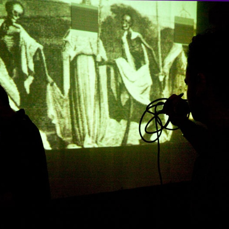 Audio visual performance BIOS na vernisáži