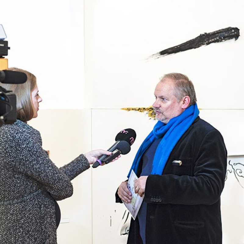 rozhovor s kurátorom pred otvorením výstavy