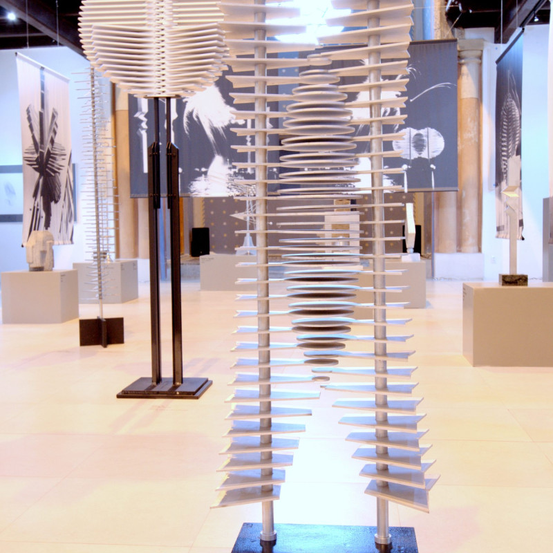 Štefan Belohradský: Sochár – konštruktér