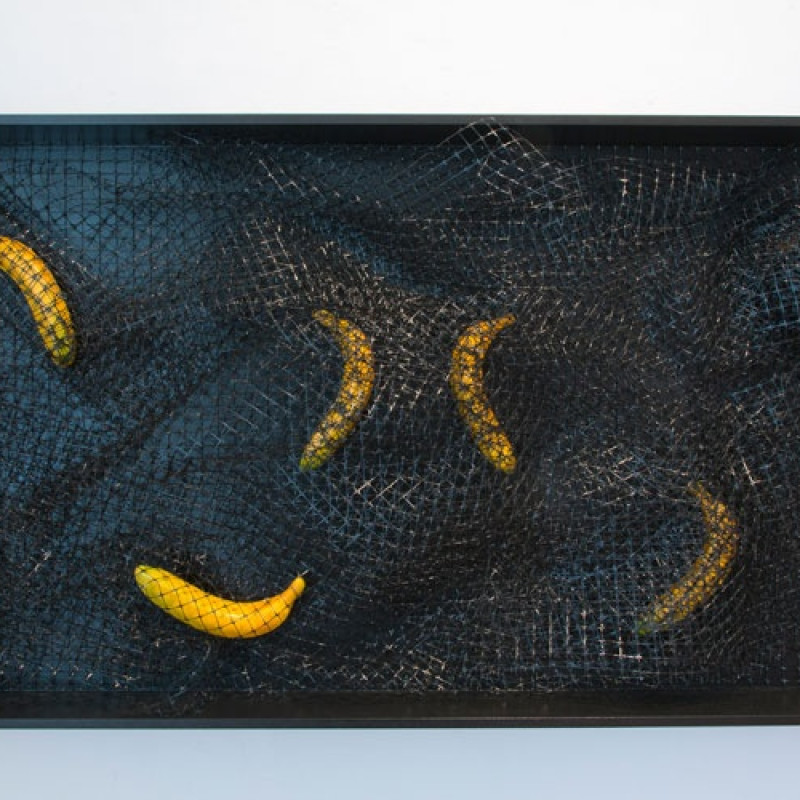 Marcin Berdyszak: Optická ilúzia ako otroctvo, 2014, kombinovaná technika