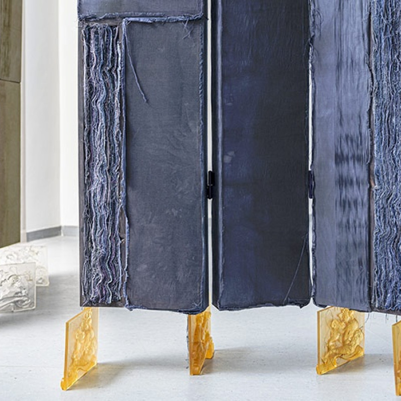 Julia GRYBOŚ a Barbora ZENTKOVÁ, Diagnosis of the Curved Spine, 2019, detail