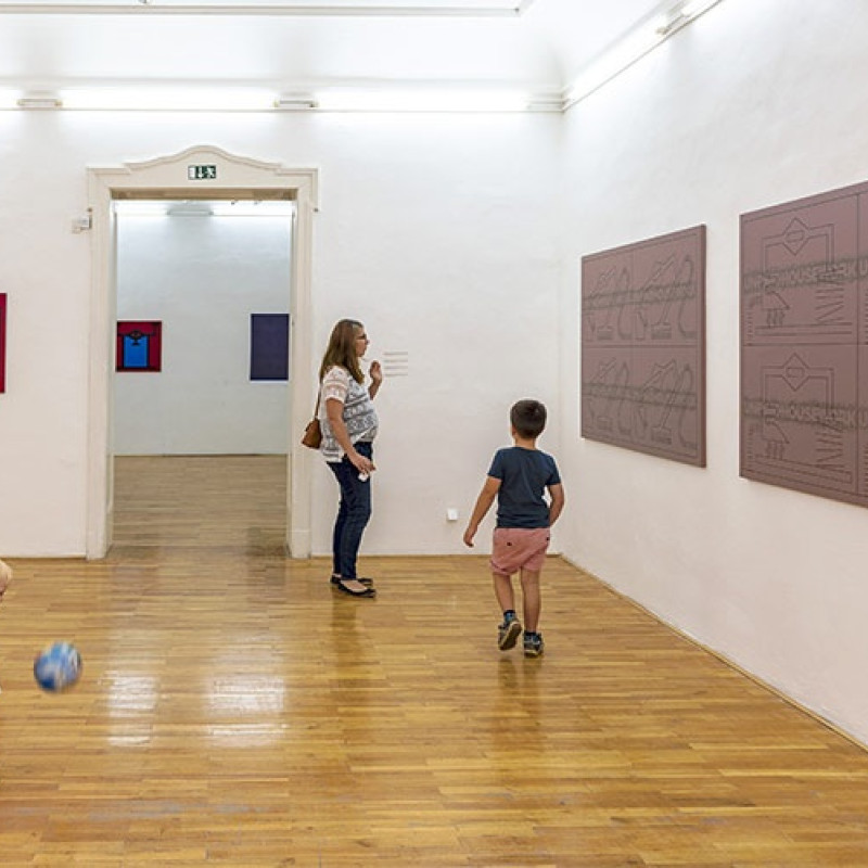 pohľad do výstavných priestorov