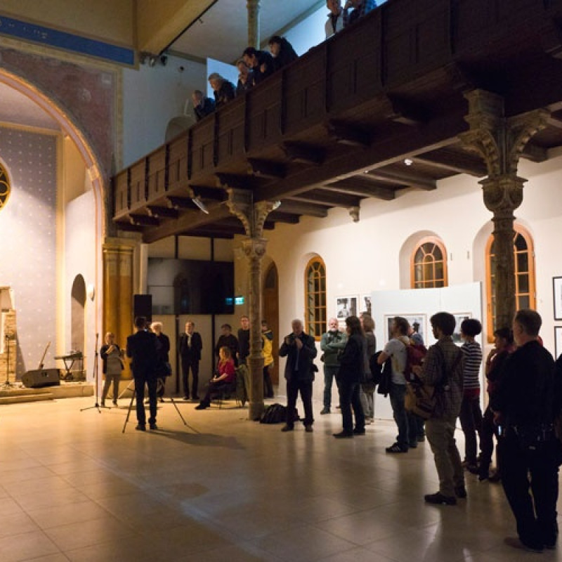 vernisáž Za krížom