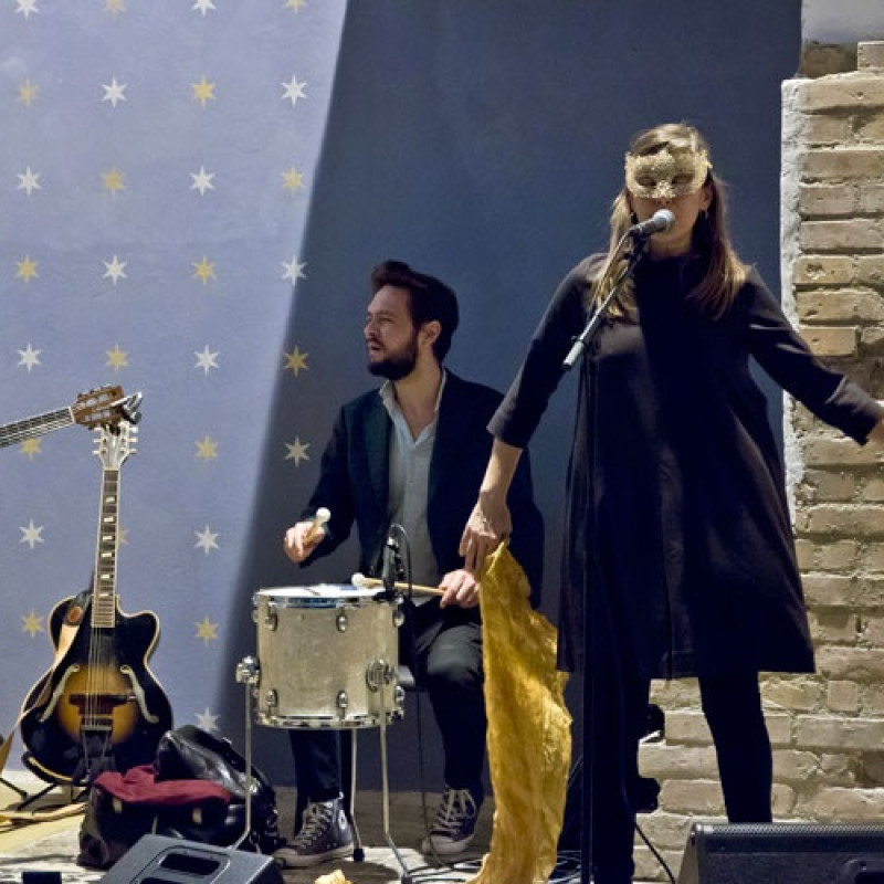 Longital na otvorení výstavy