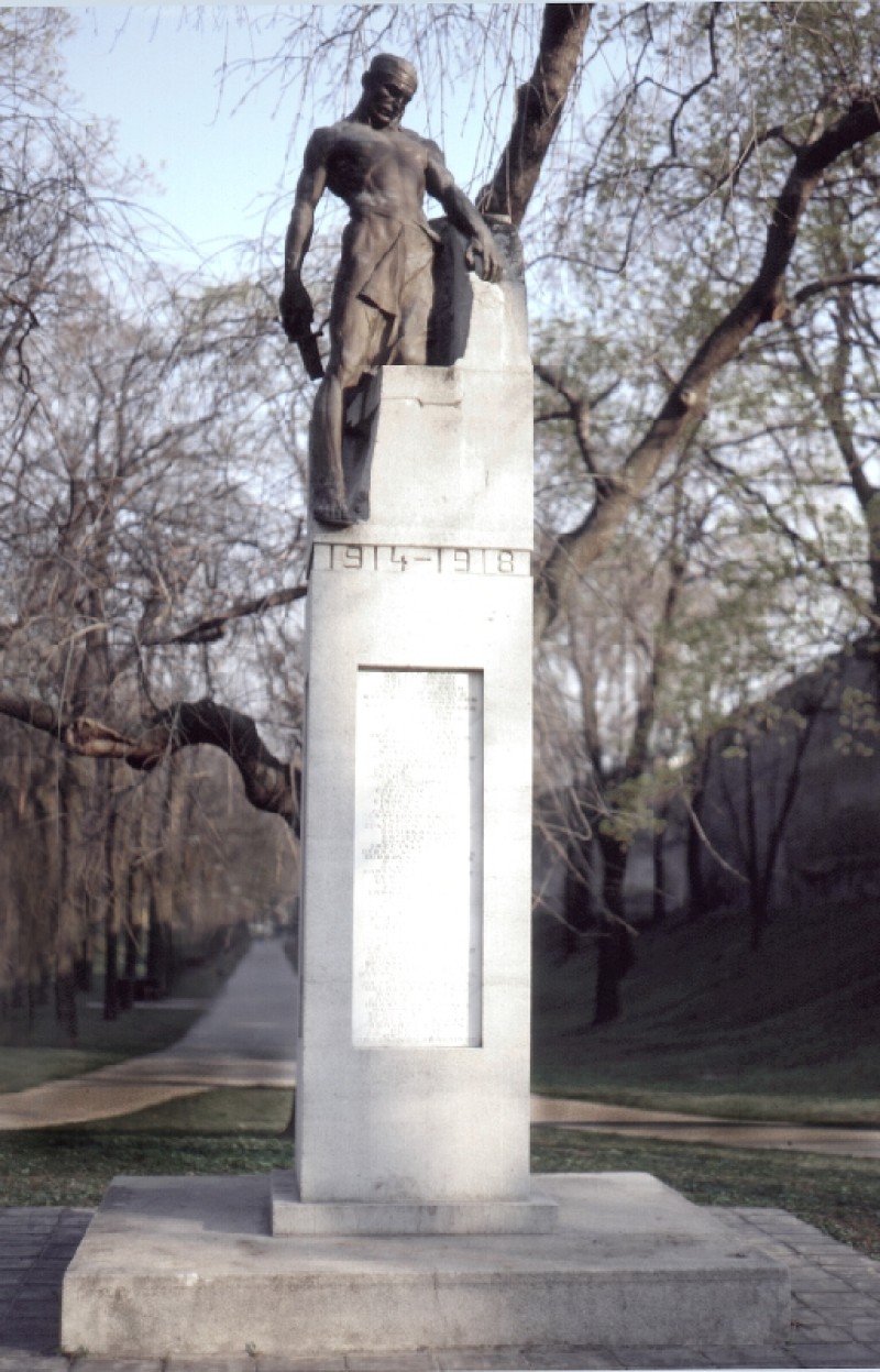 Pomník padlým v 1. svetovej vojne  1914 - 1918 v Trnave